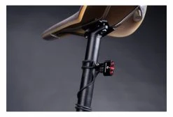 Éclairage Arrière Supernova Airstream Tail Light 2 Tige De Selle Noir 8 Éclairage Arrière Supernova Airstream Tail Light 2 Tige De Selle Noir -Lumiere Velo unnamed file 1730