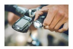 Eclairage Avant Lezyne Femto USB Blanc -Lumiere Velo unnamed file 1788