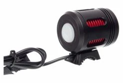 Éclairage Avant Neatt 3000 Lumens Avec Batterie Externe -Lumiere Velo unnamed file 24