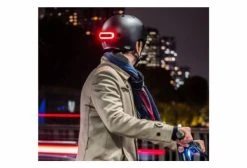 Cosmo Connected Eclairage Arrière Connecté + Télécommande Cosmo Ride -Lumiere Velo unnamed file 291