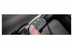 Cosmo Connected Eclairage Arrière Connecté + Télécommande Cosmo Ride -Lumiere Velo unnamed file 292