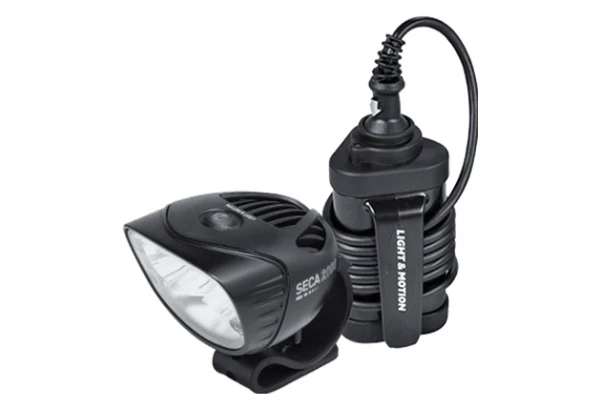 Éclairage Avant Light & Motion Seca Race Noir 3 Éclairage Avant Light & Motion Seca Race Noir