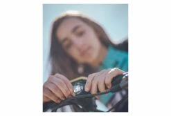 Eclairage Avant Lezyne Femto USB Rouge -Lumiere Velo unnamed file 656