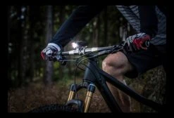 Éclairage Avant Sigma Buster 300 Noir -Lumiere Velo unnamed file 756