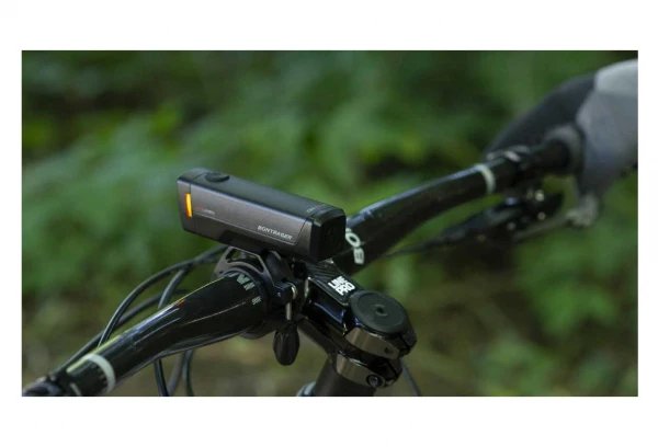 Eclairage Avant Bontrager Ion Pro RT USB 2019 9 Eclairage Avant Bontrager Ion Pro RT USB 2019 – Image 7