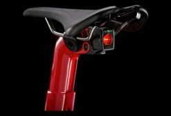 Fixation Bontrager Flare Pour Trek Madone SLR -Lumiere Velo unnamed file 861