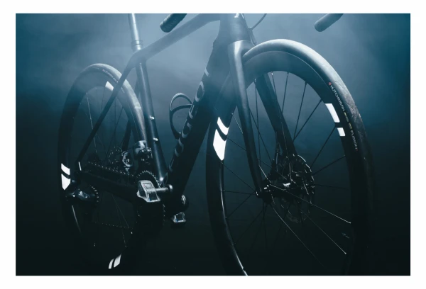 The Beam WHEEL FLASH 2.0 Azur | Réflecteurs Pour Roue De Vélo 6 The Beam WHEEL FLASH 2.0 Azur | Réflecteurs Pour Roue De Vélo – Image 4